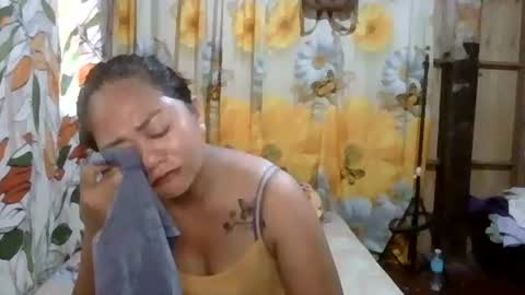 Snapshot of lovable_kiss029 chatting on 10-04-25, 02:42 lovable_kiss029 online show from 10-04-25, 02:42