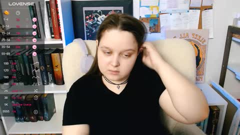 Mia  online show from 02-23-26, 06:05