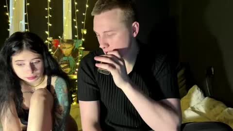 Mary and Tom online show from 03-22-26, 02:20