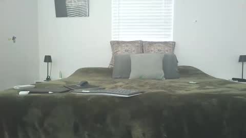 love_and_steele online show from 06-08-26, 07:36