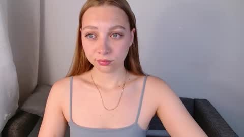 love bella  online show from 06-16-26, 12:02
