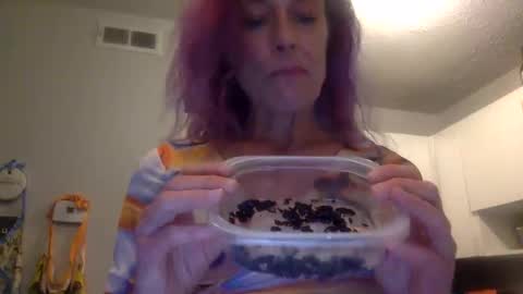 love_blooms online show from 03-24-26, 06:29