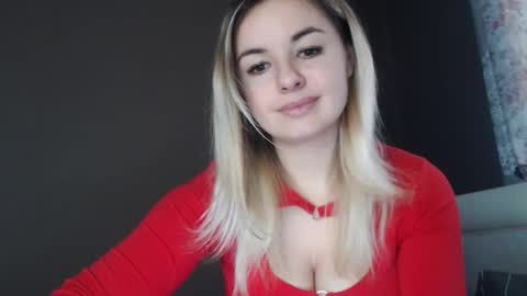 Snapshot of love_dom_meg chatting on 03-11-26, 09:37 Megane online show from 03-11-26, 09:37