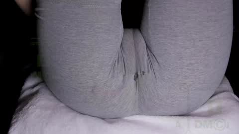Snapshot of love_hard_kiru chatting on 12-02-24, 09:56 Kira online show from 12-02-24, 09:56