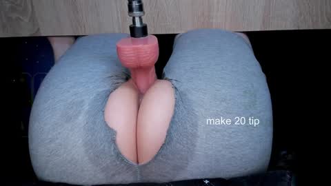 Snapshot of love_hard_kiru chatting on 12-08-24, 02:09 Kira online show from 12-08-24, 02:09