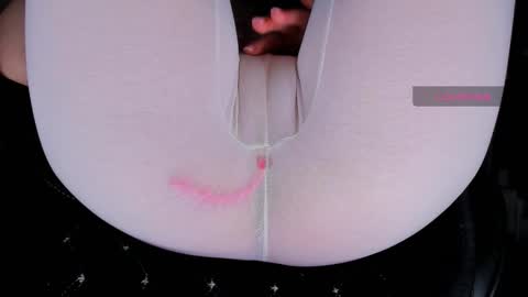 Kira online show from 10-09-25, 09:40