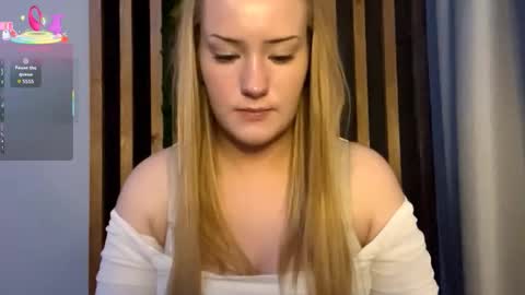 Megan online show from 11-03-25, 06:31