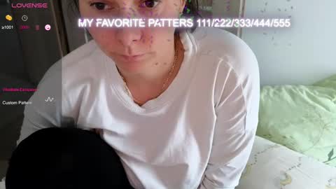 Snapshot of love_jessy_love chatting on 12-02-24, 12:51 jessmy pleasure is in your hands s online show from 12-02-24, 12:51