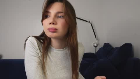 Sofi   online show from 02-07-25, 02:04