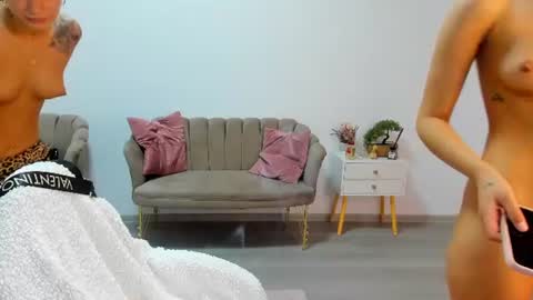 Snapshot of love_mexoxo chatting on 07-03-26, 08:32 Andreea online show from 07-03-26, 08:32