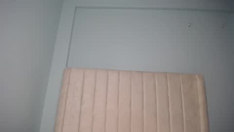 Miah online show from 11-22-25, 02:32