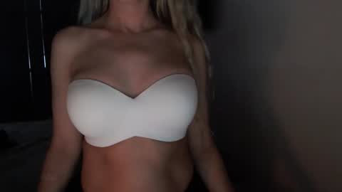 LoVe On  online show from 05-01-26, 12:54