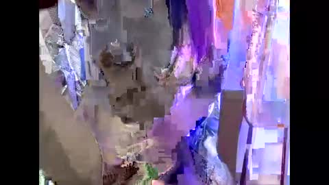 Snapshot of love_riva chatting on 09-11-25, 03:17 Riva online show from 09-11-25, 03:17