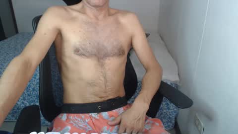 Snapshot of love_room_0206 chatting on 02-12-26, 02:28 Andys and mary online show from 02-12-26, 02:28