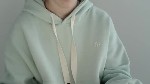 Vivian online show from 11-22-25, 07:18