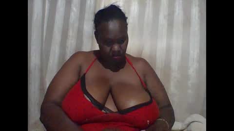 Lynn online show from 02-25-25, 05:52