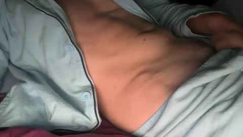 Snapshot of lovecoquin chatting on 11-11-25, 09:26 lovecoquin online show from 11-11-25, 09:26