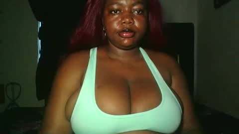Snapshot of lovecumsluttie chatting on 03-02-26, 10:11 mila online show from 03-02-26, 10:11