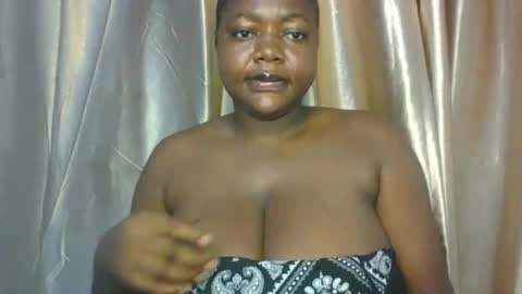Snapshot of lovecumsluttie chatting on 03-17-26, 03:55 mila online show from 03-17-26, 03:55