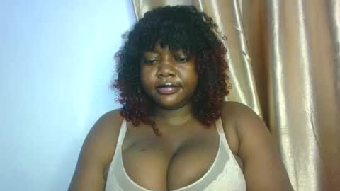 Snapshot of lovecumsluttie chatting on 03-18-26, 09:51 mila online show from 03-18-26, 09:51