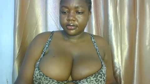Snapshot of lovecumsluttie chatting on 04-01-26, 03:20 mila online show from 04-01-26, 03:20