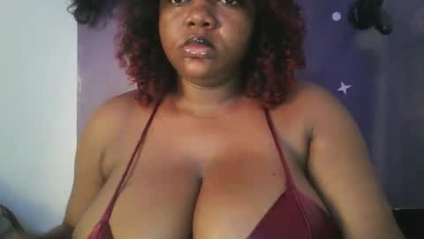 Snapshot of lovecumsluttie chatting on 04-18-26, 12:58 mila online show from 04-18-26, 12:58