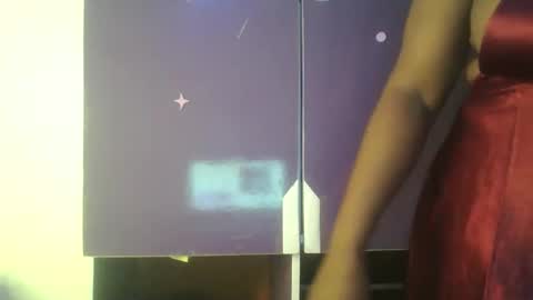 Snapshot of lovecumsluttie chatting on 04-30-26, 08:57 mila online show from 04-30-26, 08:57