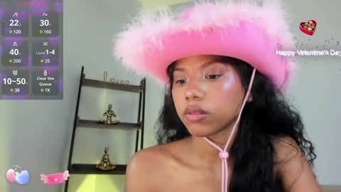 Luna  online show from 01-12-25, 03:49