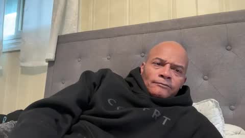 Snapshot of loved19 chatting on 10-22-25, 09:14 loved19 online show from 10-22-25, 09:14