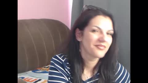 Snapshot of lovediamond1 chatting on 06-11-26, 08:56 mary online show from 06-11-26, 08:56