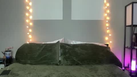 Olivia Rose online show from 02-06-26, 02:16