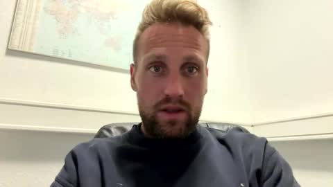 lovefuesse online show from 10-09-25, 11:30