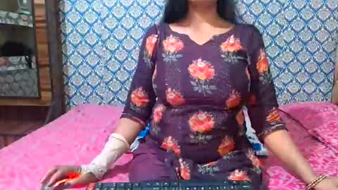 Divya online show from 12-14-25, 03:39