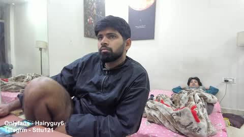 Snapshot of lovehairyindian chatting on 02-05-25, 07:29 Indian hairy online show from 02-05-25, 07:29
