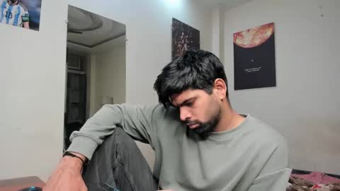 Snapshot of lovehairyindian chatting on 02-20-25, 02:35 Indian hairy online show from 02-20-25, 02:35