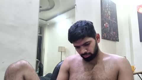 Snapshot of lovehairyindian chatting on 03-11-25, 04:18 Indian hairy online show from 03-11-25, 04:18