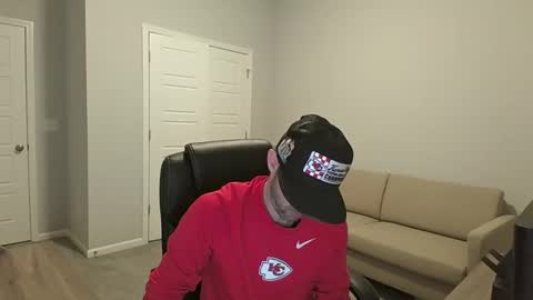 lovehatlovers online show from 01-27-25, 12:37