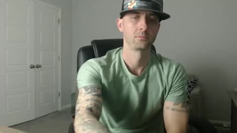 lovehatlovers online show from 02-12-26, 07:58