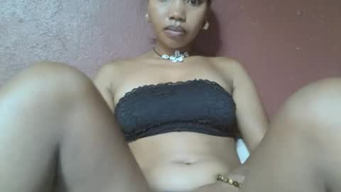 Snapshot of loveinlife750427 chatting on 01-15-25, 03:43 loveinlife750427 online show from 01-15-25, 03:43
