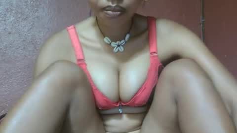 Snapshot of loveinlife750427 chatting on 01-16-25, 07:17 loveinlife750427 online show from 01-16-25, 07:17