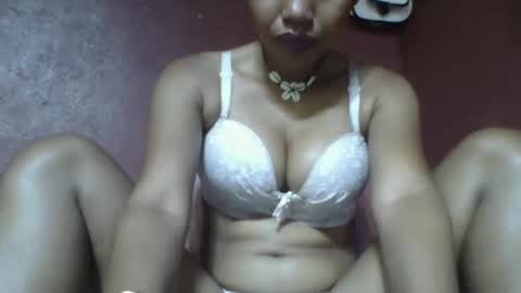 Snapshot of loveinlife750427 chatting on 03-05-25, 05:18 loveinlife750427 online show from 03-05-25, 05:18