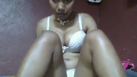 Snapshot of loveinlife750427 chatting on 03-05-25, 11:49 loveinlife750427 online show from 03-05-25, 11:49