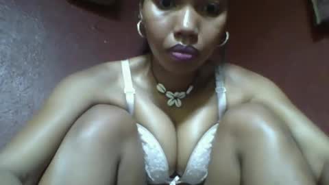 Snapshot of loveinlife750427 chatting on 03-11-25, 03:12 loveinlife750427 online show from 03-11-25, 03:12