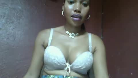 Snapshot of loveinlife750427 chatting on 03-12-25, 10:59 loveinlife750427 online show from 03-12-25, 10:59