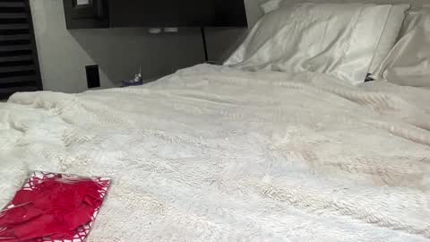 just Ivy D online show from 01-13-25, 05:44