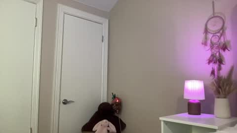 just Ivy D online show from 02-12-25, 07:35