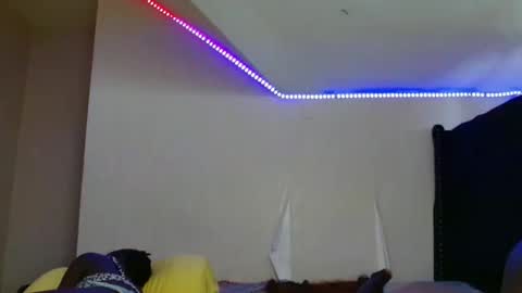 Snapshot of lovelent_shaz chatting on 02-19-26, 05:36 Shaz online show from 02-19-26, 05:36