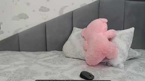 Snapshot of lovellykitty_1 chatting on 04-16-26, 06:14 lovellykitty online show from 04-16-26, 06:14