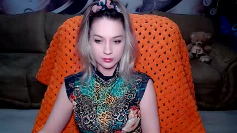 private open online show from 01-05-25, 04:38