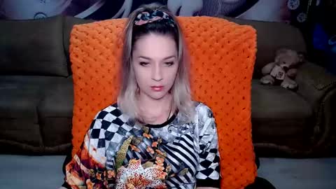 private open online show from 03-02-25, 11:39